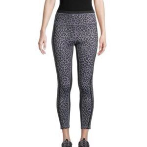 All Fenix Cheetah Leggings Grey